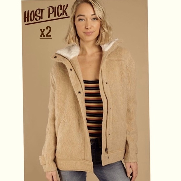 Jackets & Blazers - CAMEL WOOL COAT